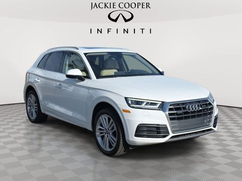 Used 2018 Audi Q5 2.0T Premium Plus image 3