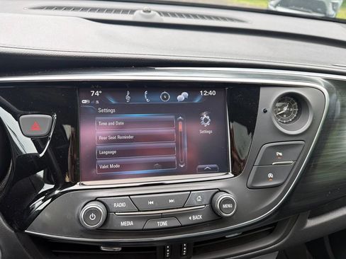 Used 2019 Buick Envision Essence AWD/4WD image 25