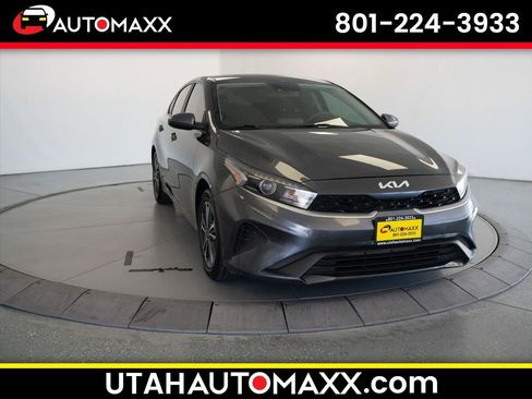 Used 2024 Kia Forte LXS FWD image 1