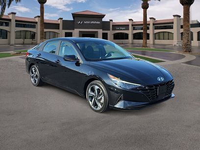 Used 2023 Hyundai Elantra SEL w/ Convenience Package