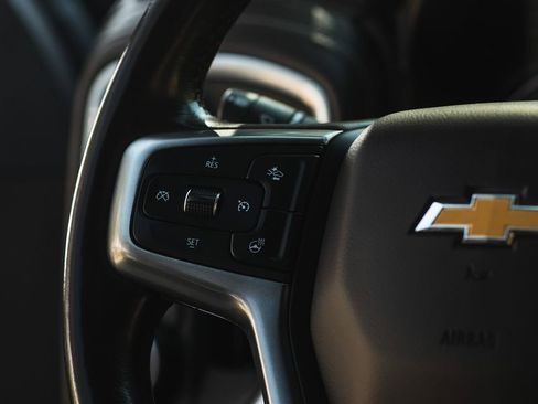 Used 2020 Chevrolet Silverado 1500 LT w/ All-Star Edition image 19