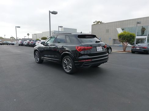 Certified 2025 Audi Q3 2.0T Premium w/ Convenience Package AWD/4WD image 7