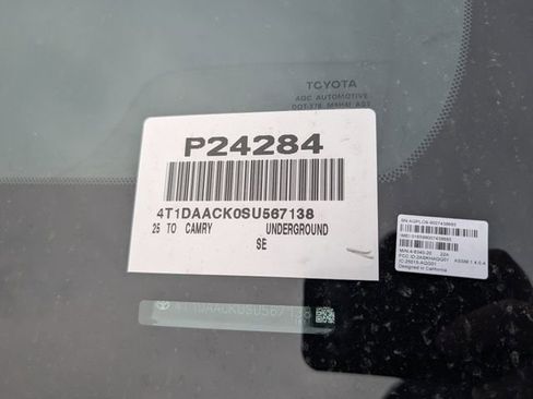 Used 2025 Toyota Camry SE FWD image 34