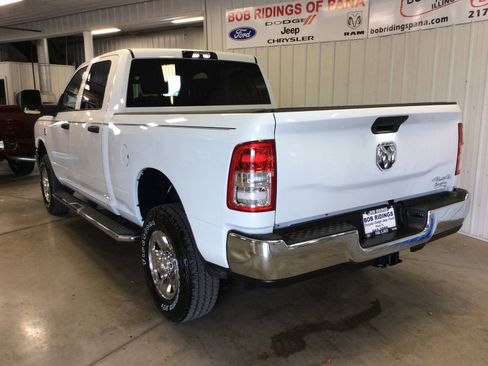 New 2024 RAM 2500 Tradesman w/ Chrome Appearance Group image 3