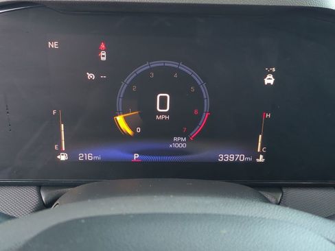 Used 2025 Chevrolet TrailBlazer LT FWD image 14