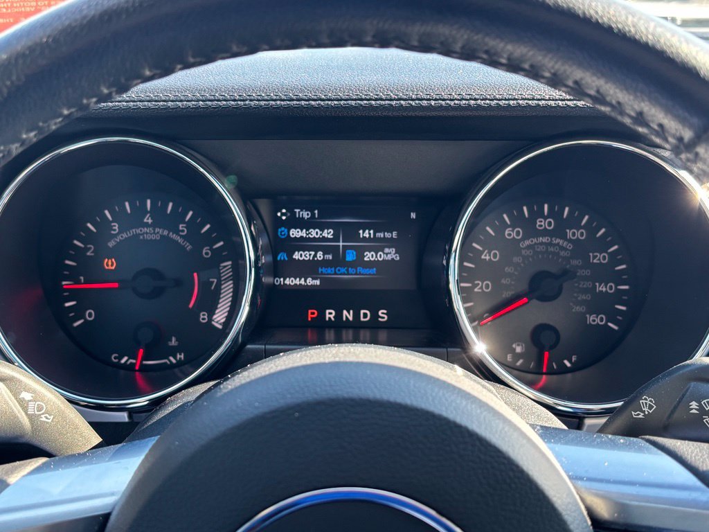 Used 2015 Ford Mustang Premium RWD image 21