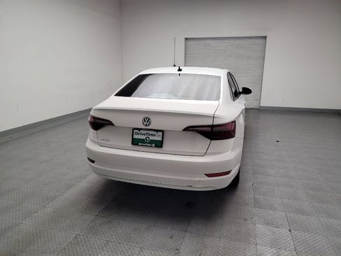 Used 2020 Volkswagen Jetta SE w/ SE Cold Weather Package FWD image 7