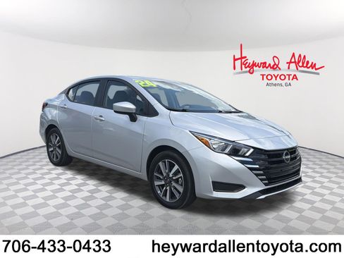 Used 2024 Nissan Versa SV FWD image 1