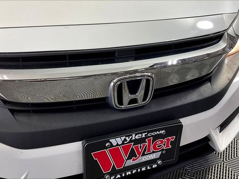 Used 2017 Honda Civic EX-T image 31