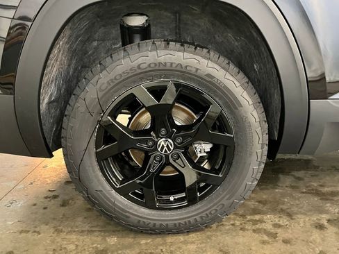 New 2026 Volkswagen Atlas Peak Edition AWD/4WD image 29