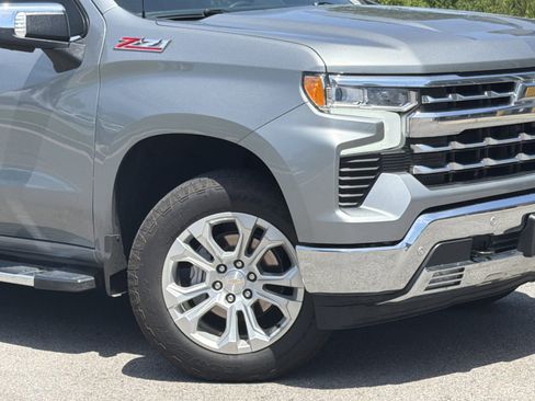 Used 2024 Chevrolet Silverado 1500 LTZ w/ LTZ Premium Package AWD/4WD image 3