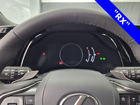 Used 2024 Lexus RX 350 FWD w/ Technology Package image 29