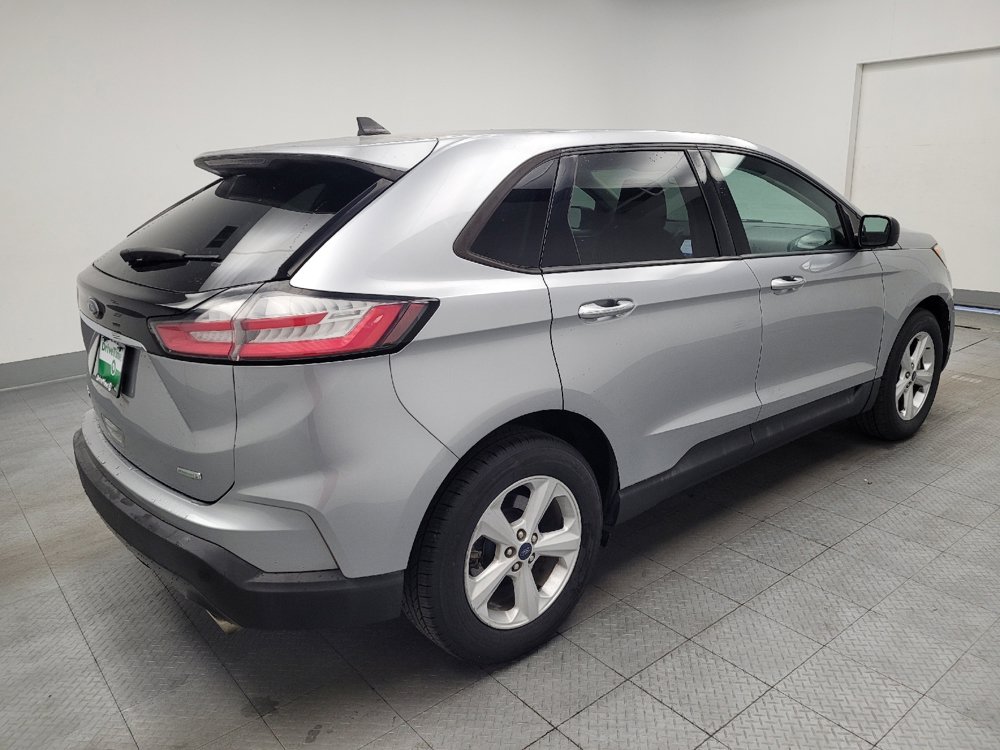 Used 2020 Ford Edge SE FWD image 9