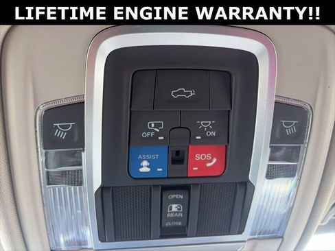 Used 2022 RAM 1500 Laramie image 30