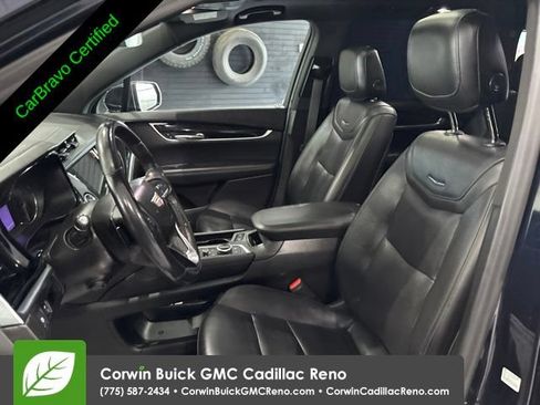 Used 2021 Cadillac XT6 Premium Luxury AWD/4WD image 12