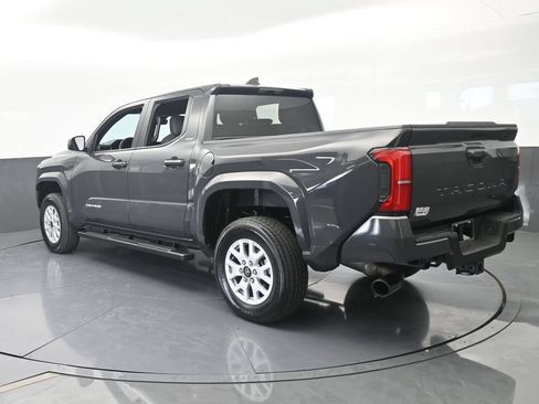Used 2024 Toyota Tacoma SR5 RWD image 4