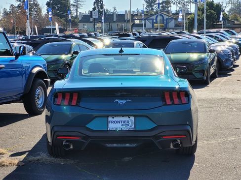 New 2026 Ford Mustang Coupe RWD image 5