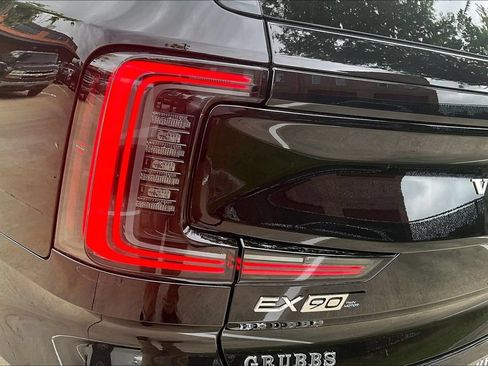 New 2026 Volvo EX90 Plus AWD/4WD image 41