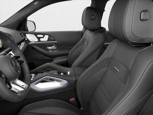 New 2026 Mercedes-Benz GLS 63 AMG 4MATIC image 6