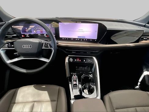 Used 2026 Audi Q5 Premium AWD/4WD image 15
