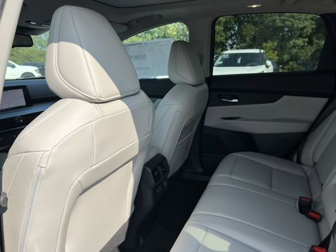 Certified 2025 Nissan Murano SL w/ Cargo Package image 32