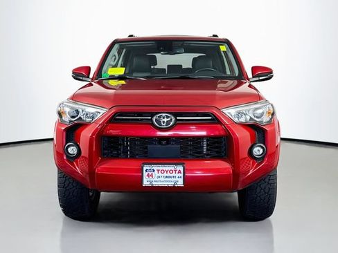 Used 2023 Toyota 4Runner SR5 Premium w/ Moonroof Package AWD/4WD image 11