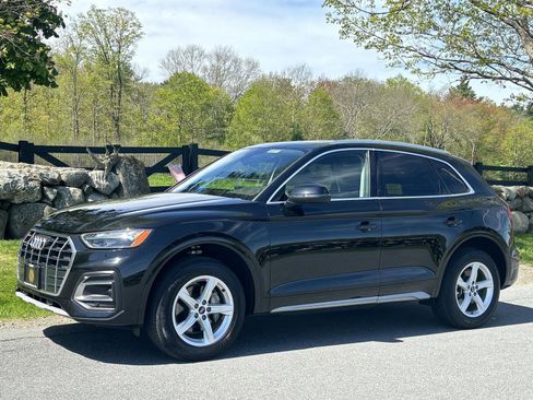 Used 2023 Audi Q5 2.0T Premium w/ Convenience Package AWD/4WD image 11