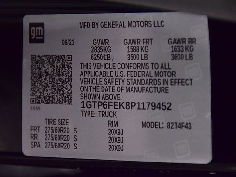 Used 2023 GMC Canyon Denali image 16