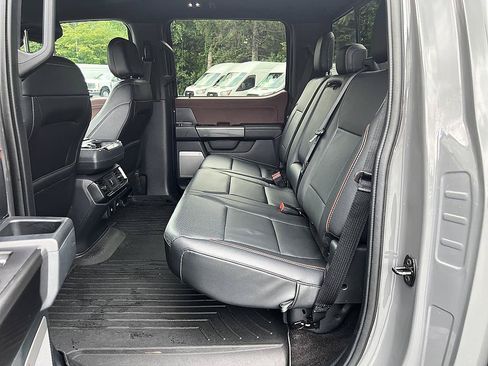 Used 2021 Ford F150 Lariat AWD/4WD image 12