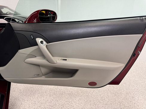 Used 2007 Chevrolet Corvette Coupe w/ Preferred Equipment Group RWD image 47