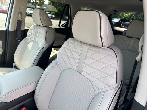 New 2026 Honda Pilot Elite image 24