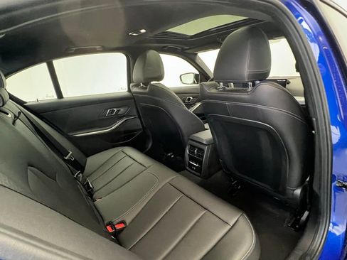 Used 2025 BMW M340i image 8