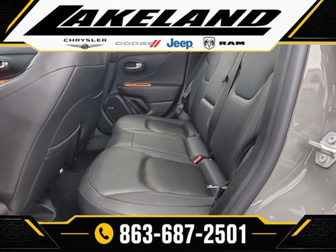 Used 2021 Jeep Renegade Limited w/ Sun & Sound Group AWD/4WD image 11