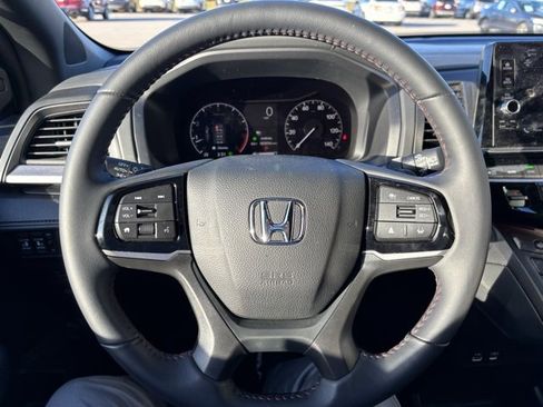Certified 2025 Honda Odyssey Sport-L image 14