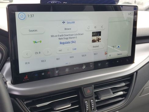 Certified 2024 Ford Escape SE w/ Class II Trailer Tow Package image 20