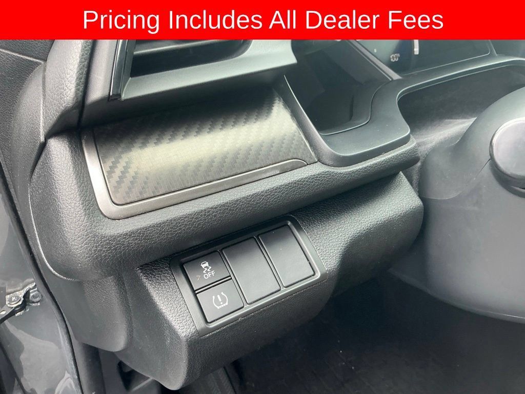 Used 2018 Honda Civic Sport image 10