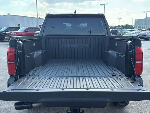 New 2025 Toyota Tacoma SR5 image 7