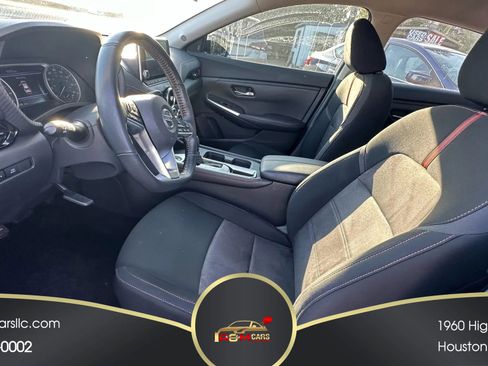 Used 2022 Nissan Sentra SR w/ Midnight Edition image 4