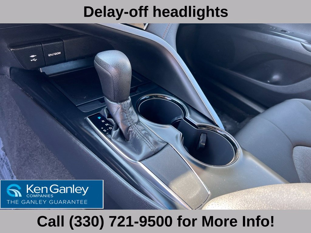 Used 2018 Toyota Camry LE FWD image 32
