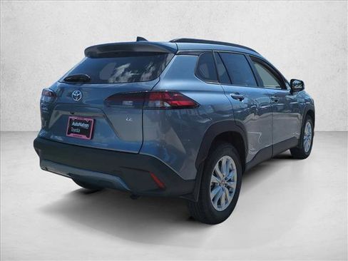 New 2026 Toyota Corolla Cross LE FWD image 2