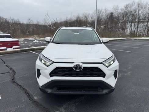 New 2025 Toyota RAV4 XLE w/ Convenience Package image 8