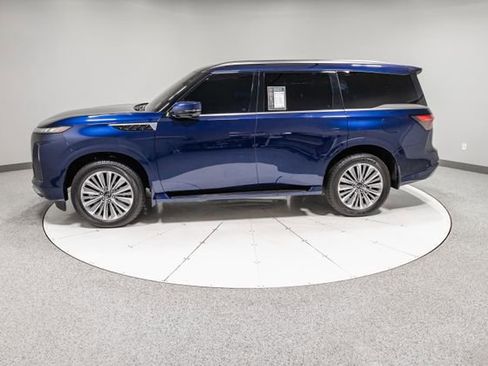 Used 2025 INFINITI QX80 Sensory AWD/4WD image 37