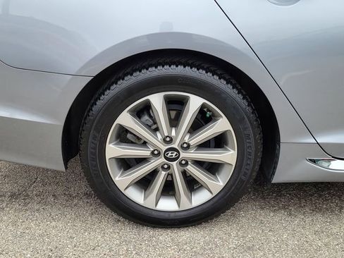 Used 2016 Hyundai Sonata Limited w/ Option Group 04 image 7