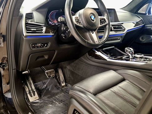 Used 2019 BMW X7 xDrive50i w/ Dynamic Handling Package image 45