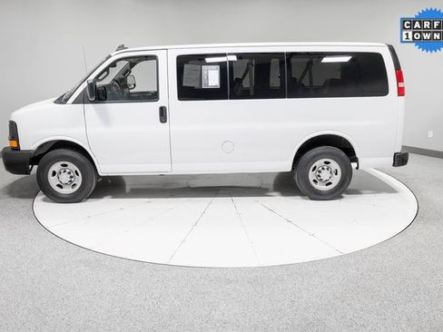 Used 2016 Chevrolet Express 2500 LS image 27