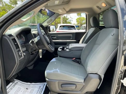Used 2018 RAM 1500 Express RWD image 17