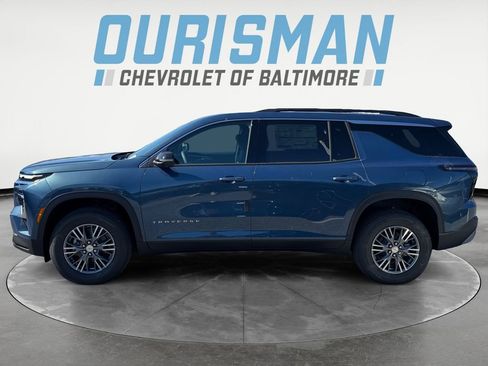 New 2026 Chevrolet Traverse LT w/ Driver Confidence Package image 3