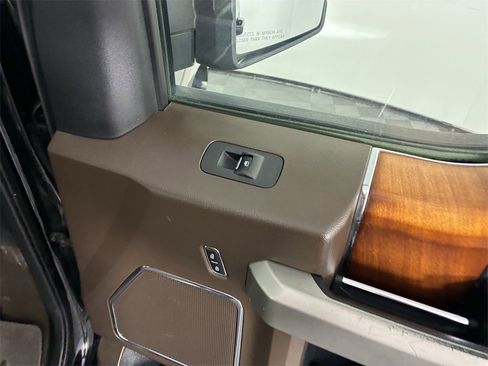 Used 2020 Ford F150 King Ranch w/ Equipment Group 601A Luxury image 31