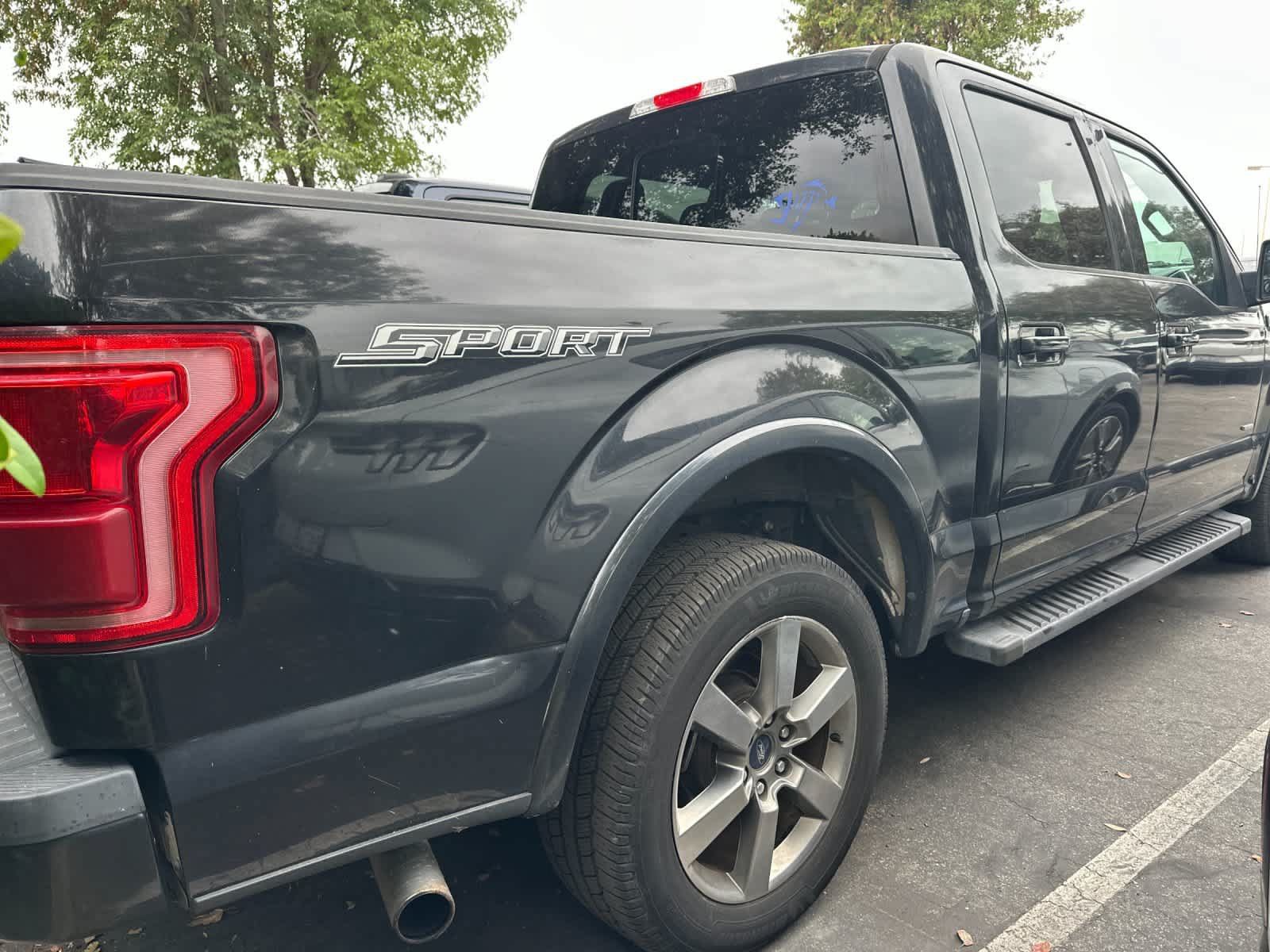 Used 2015 Ford F150 Lariat w/ Equipment Group 502A Luxury RWD image 4