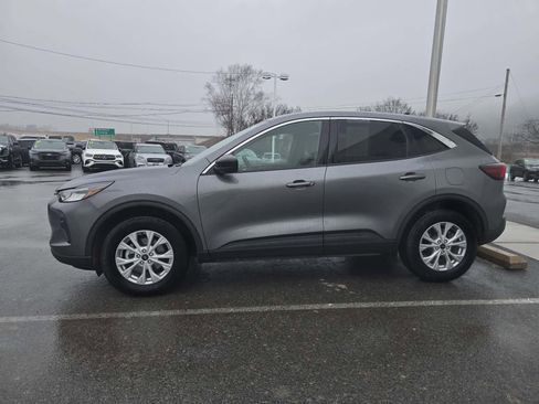Used 2024 Ford Escape Active image 6